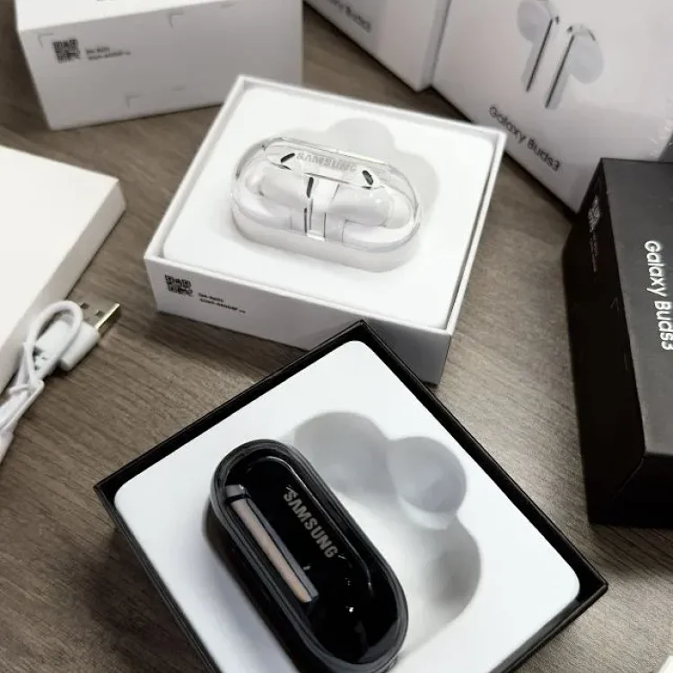 Shokz OpenFit Open-Ear Earbuds in White