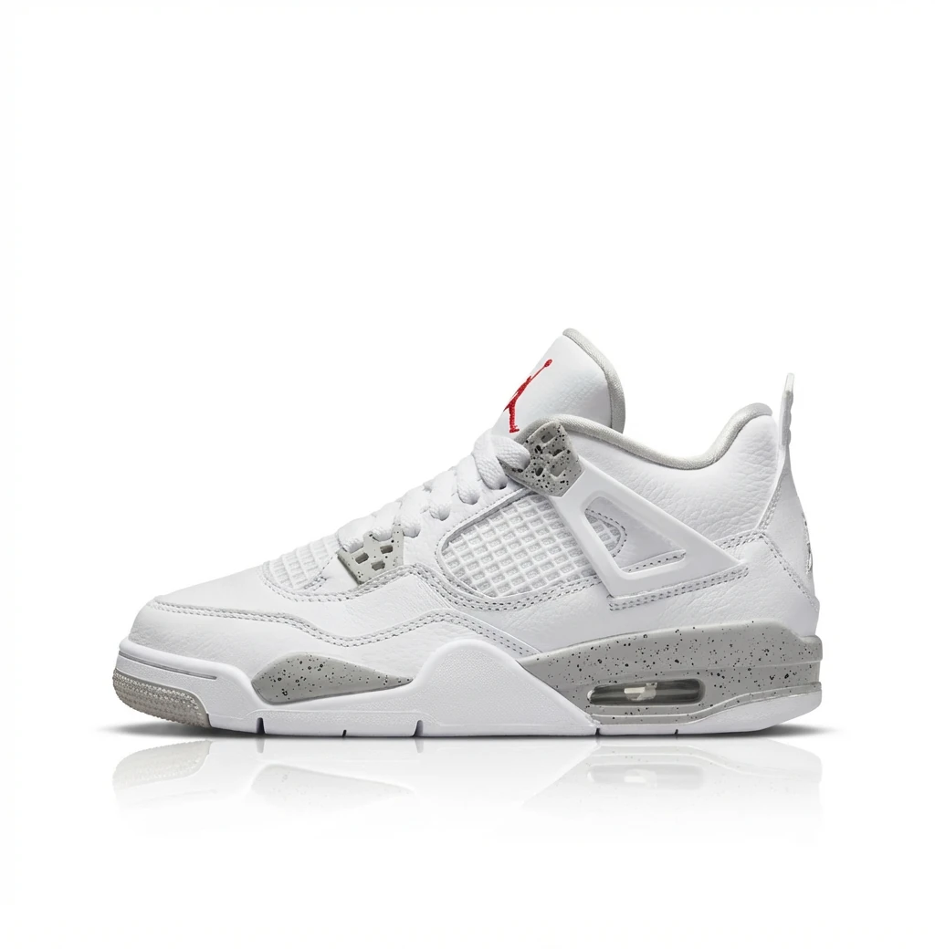 Trendy White Shoes of Jordan AJ4