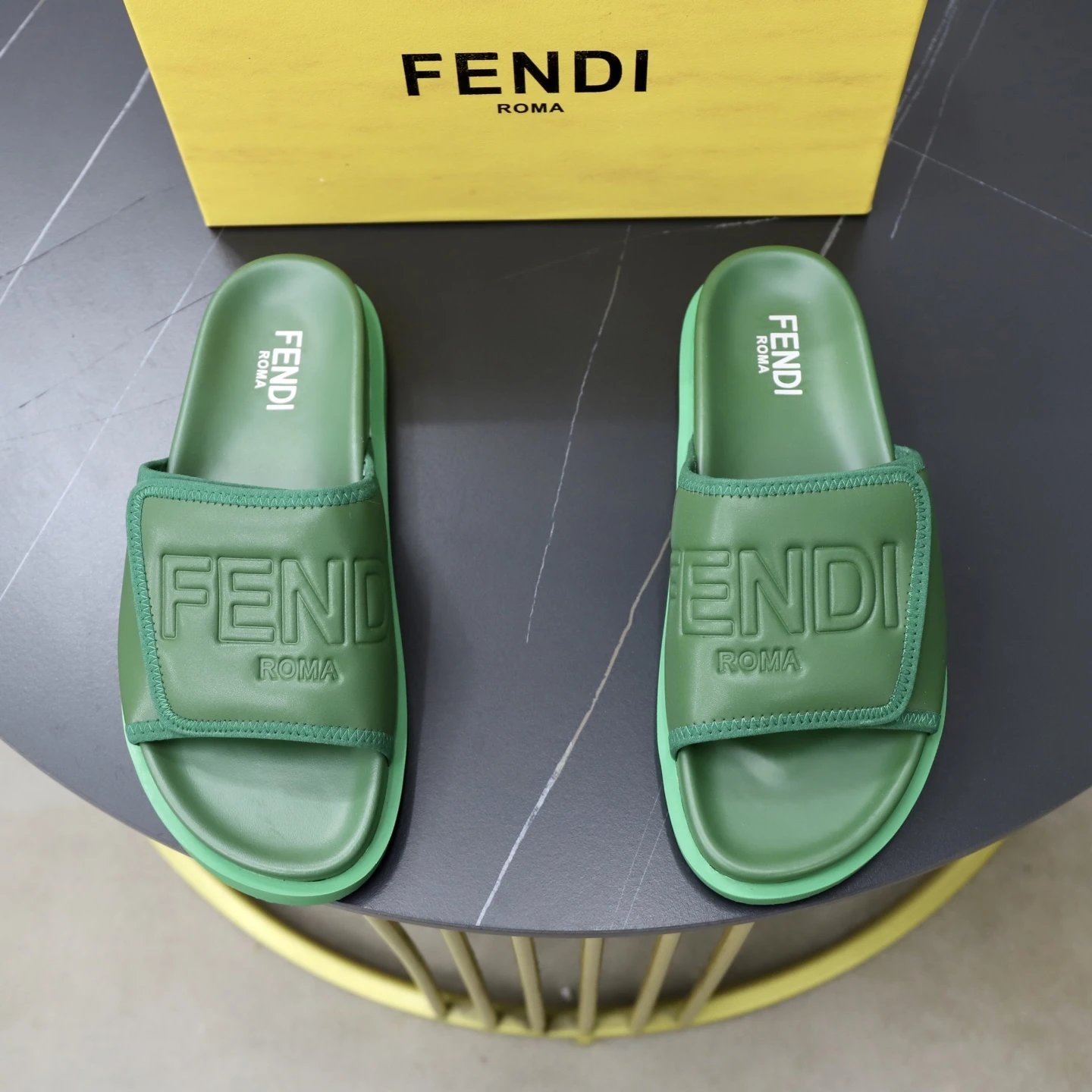 Fendi Roma Collection Minimalist Style Green Slide Sandals