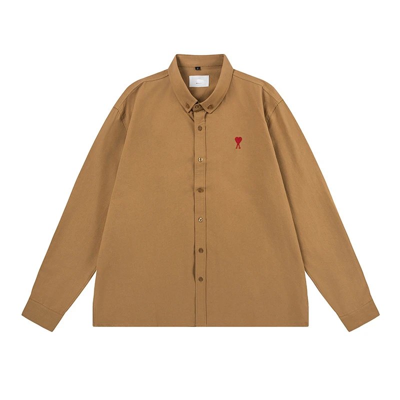 AMI's loving and simple khaki shirt
