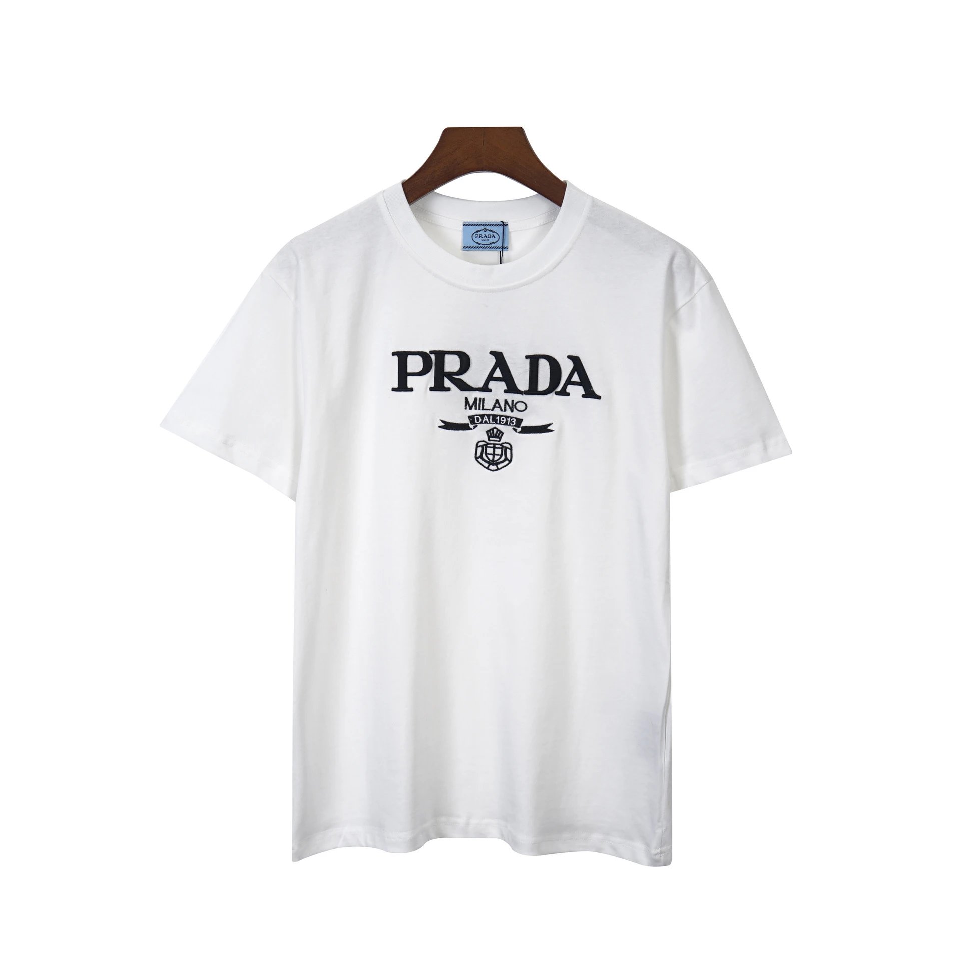 Amiri Lightweight Logo T-shirt Black Small AM for Trend Styling