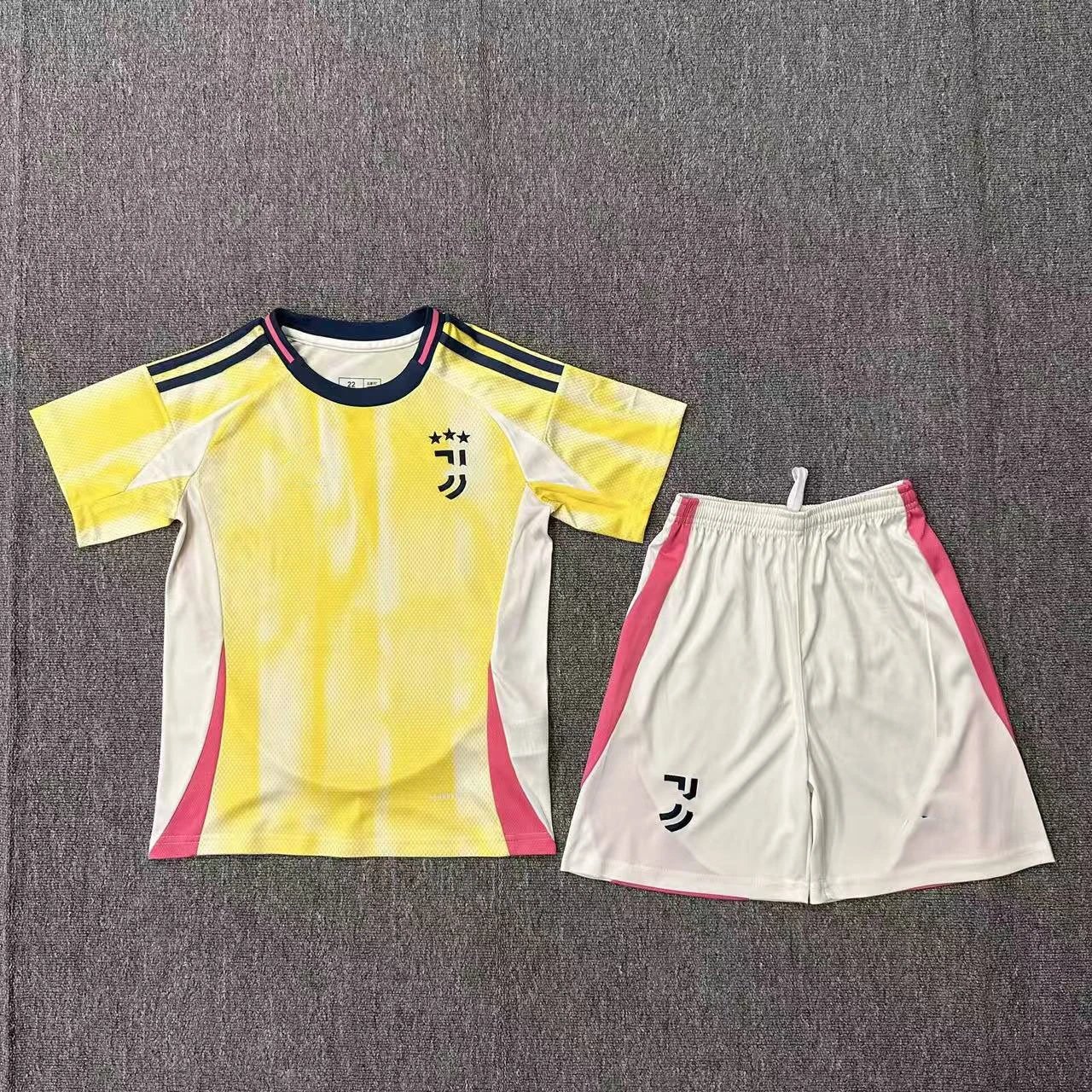 Inter Miami Streetwear Soccer jersey set Pink Football with Logo Accent