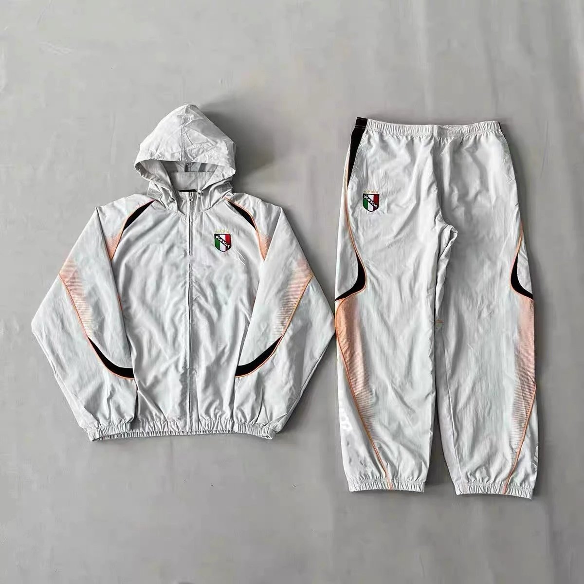 Italy Logo Detail Soccer windbreaker jacket Black Hooded Jacket with Relaxed Feel