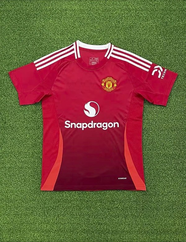 Real Madrid Resort Home soccer jersey White Real Madrid with Premium Look