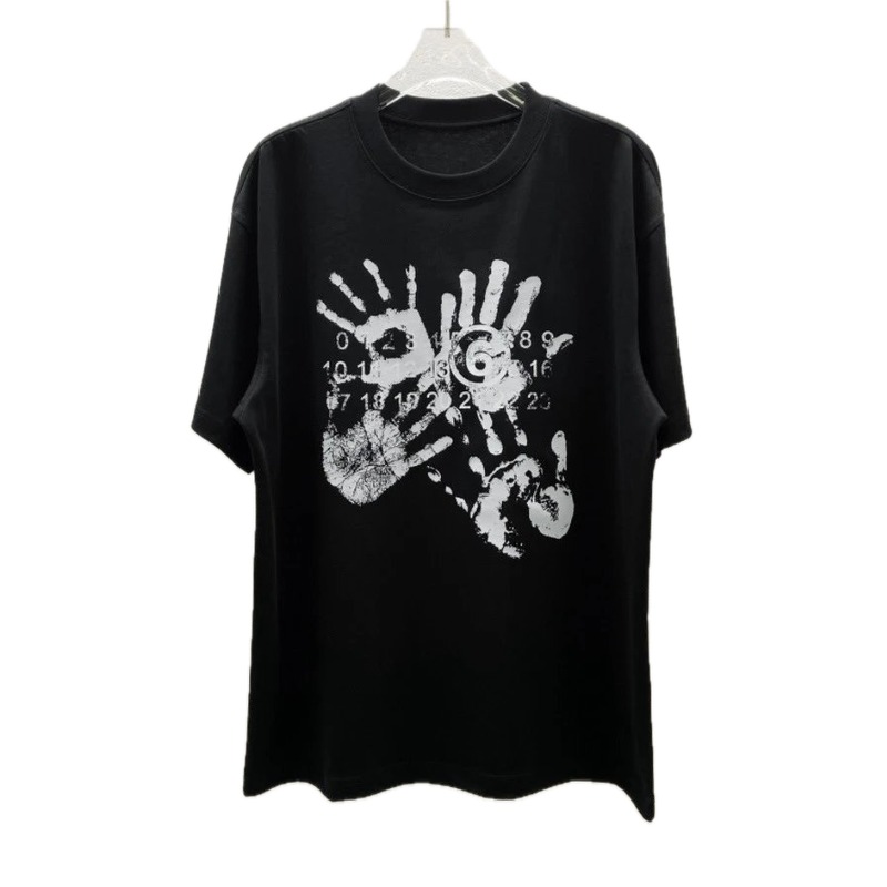 Maison Margiela MM6 Street Style Black T-Shirt