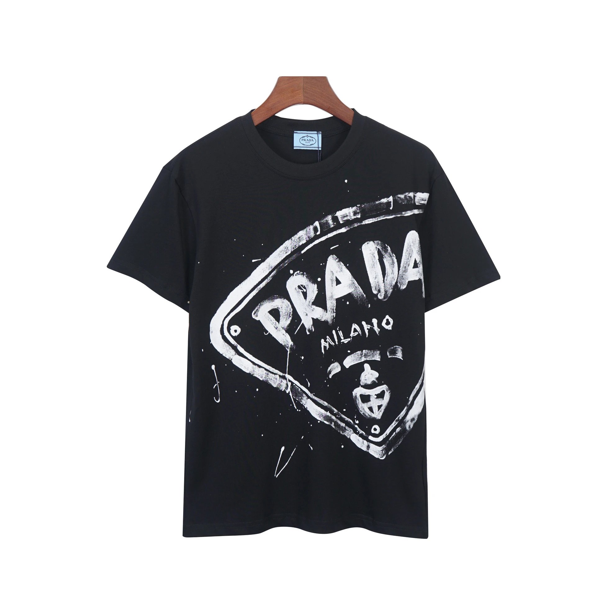 Amiri Travel Logo T-shirt Black Small AM with Modern Look