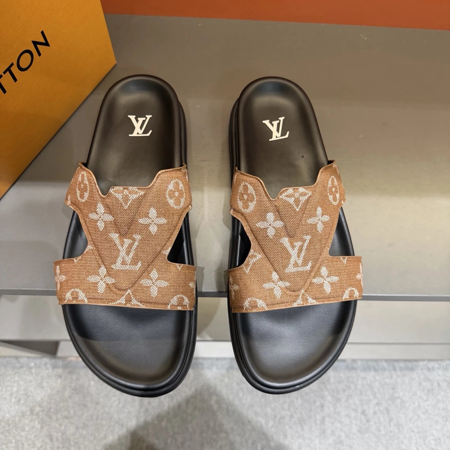 Louis Vuitton Classic Monogram Casual Style Brown and Black Slippers