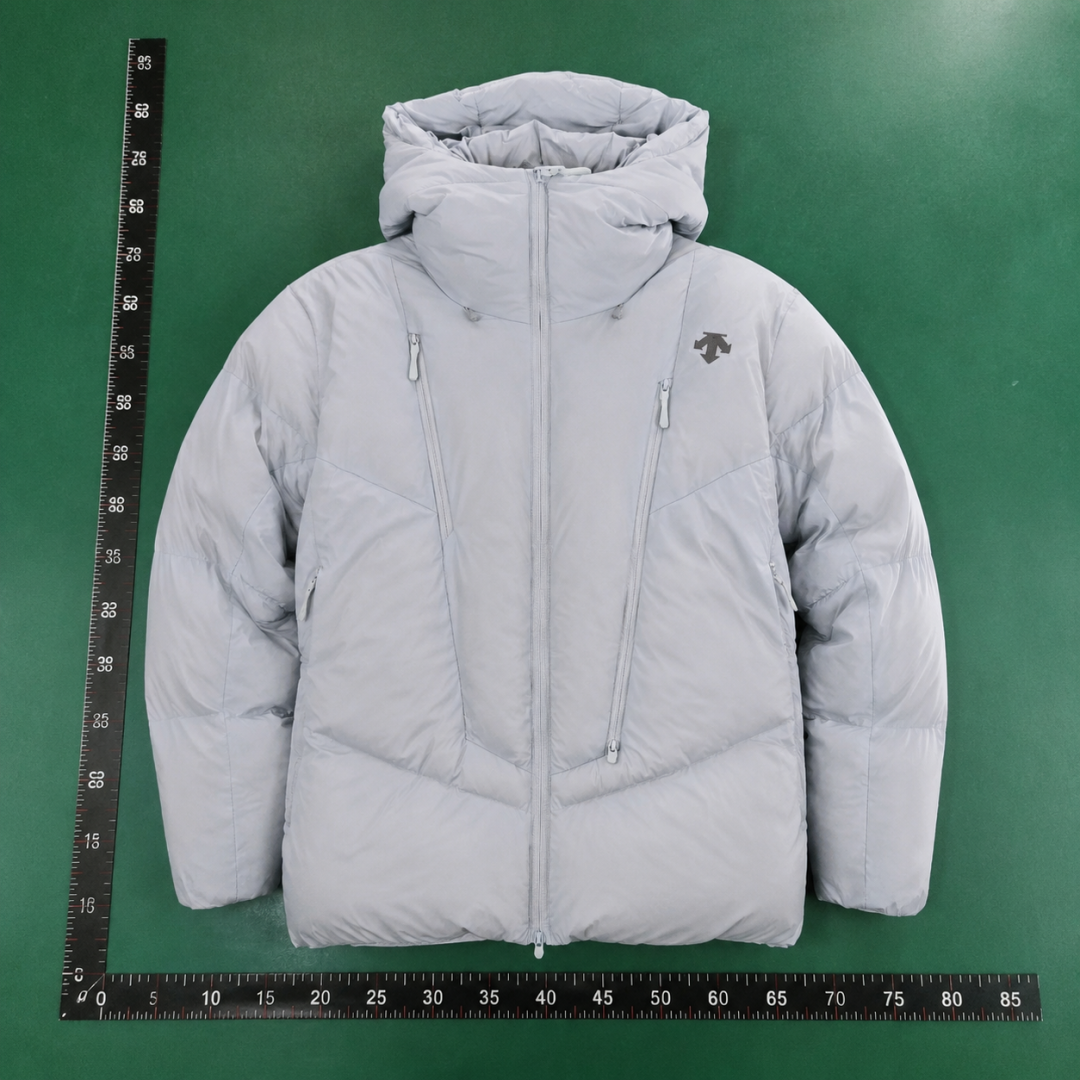 Arc'teryx Sculpted Insulated Body And Discreet Chest Emblem Winter Hooded Puffer Jacket QC photo