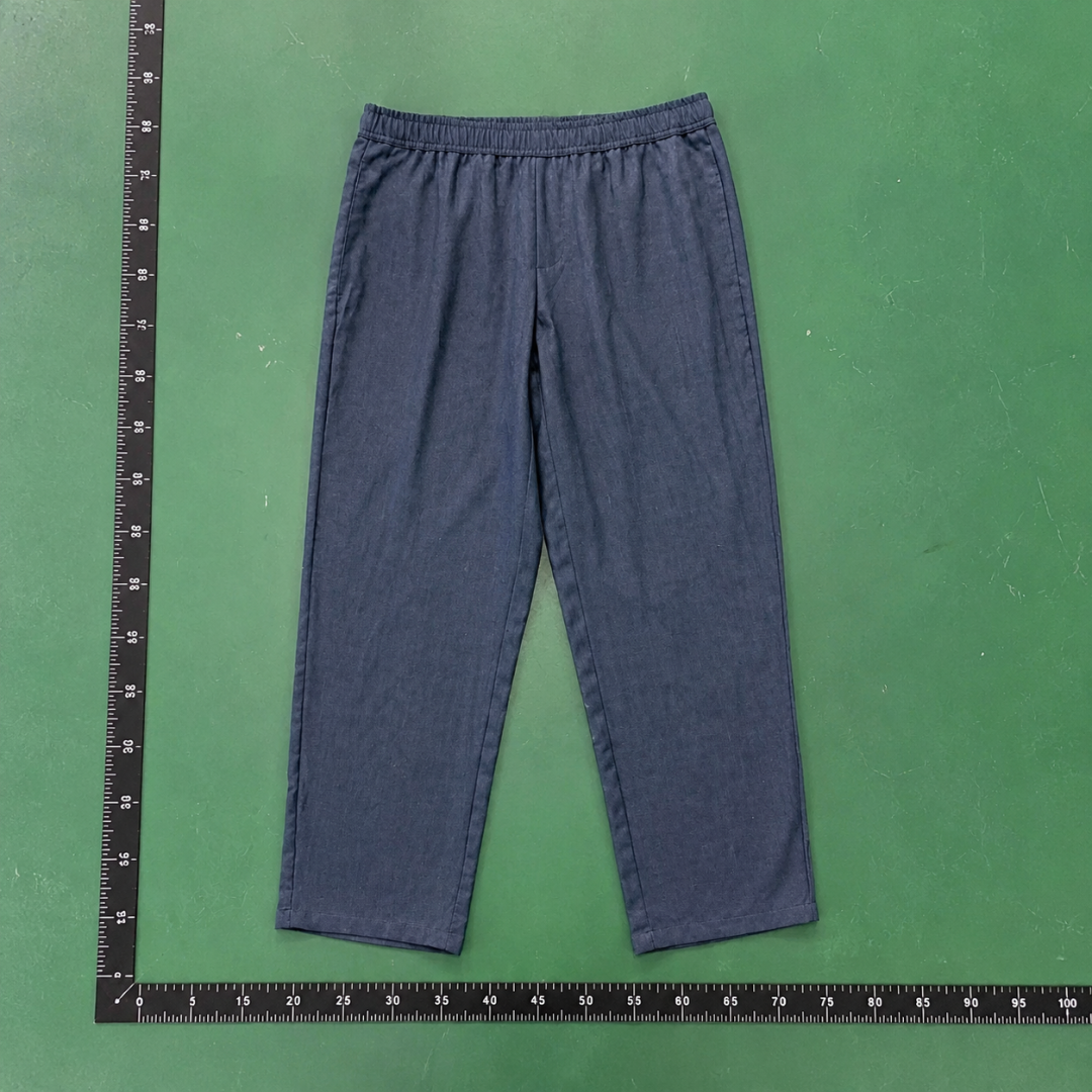 Tapered Trousers with cropped clean leg and elasticized waist - Independent Style Essential Edit QC photo