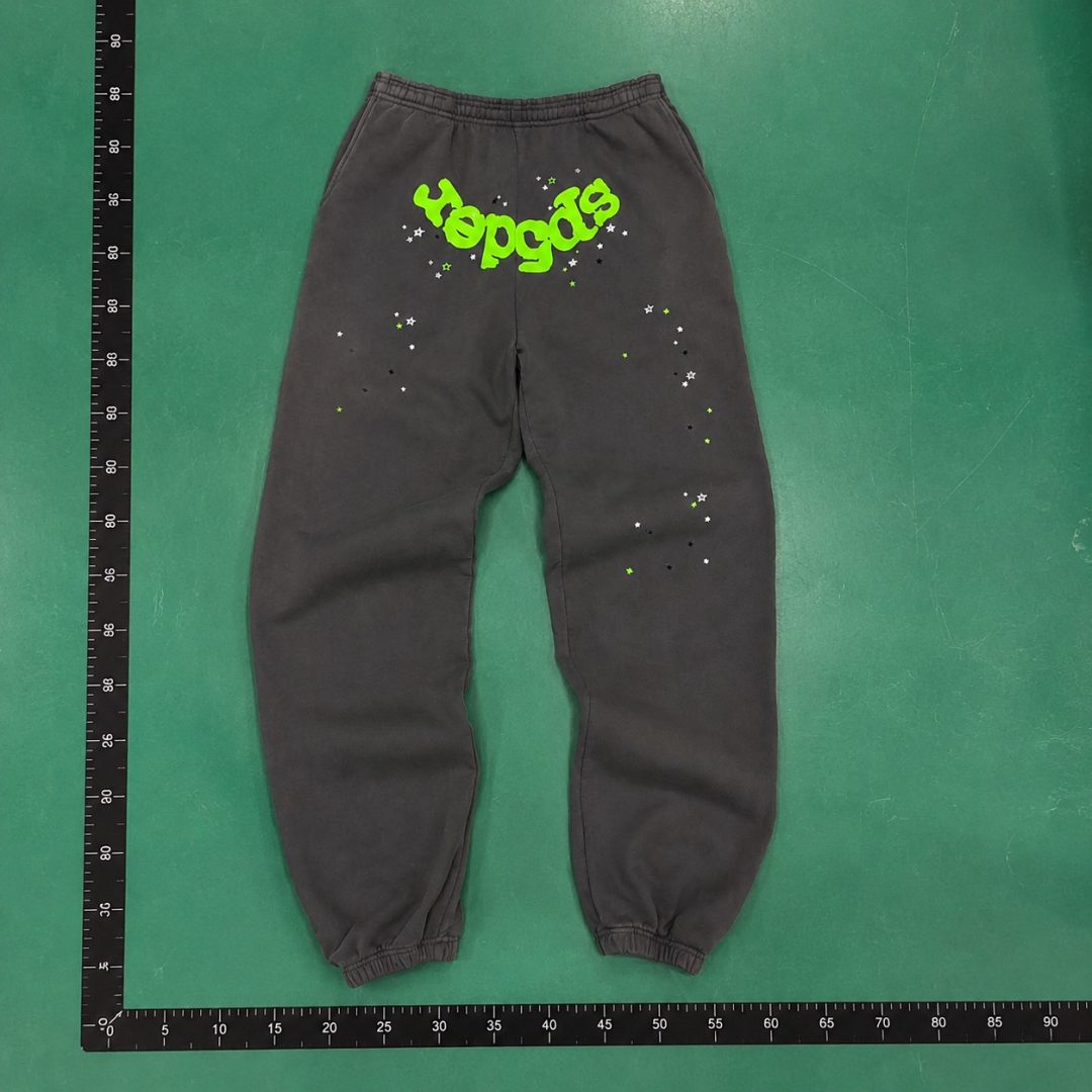 Sp5der Travel Charcoal Graphic Sweatpants QC photo