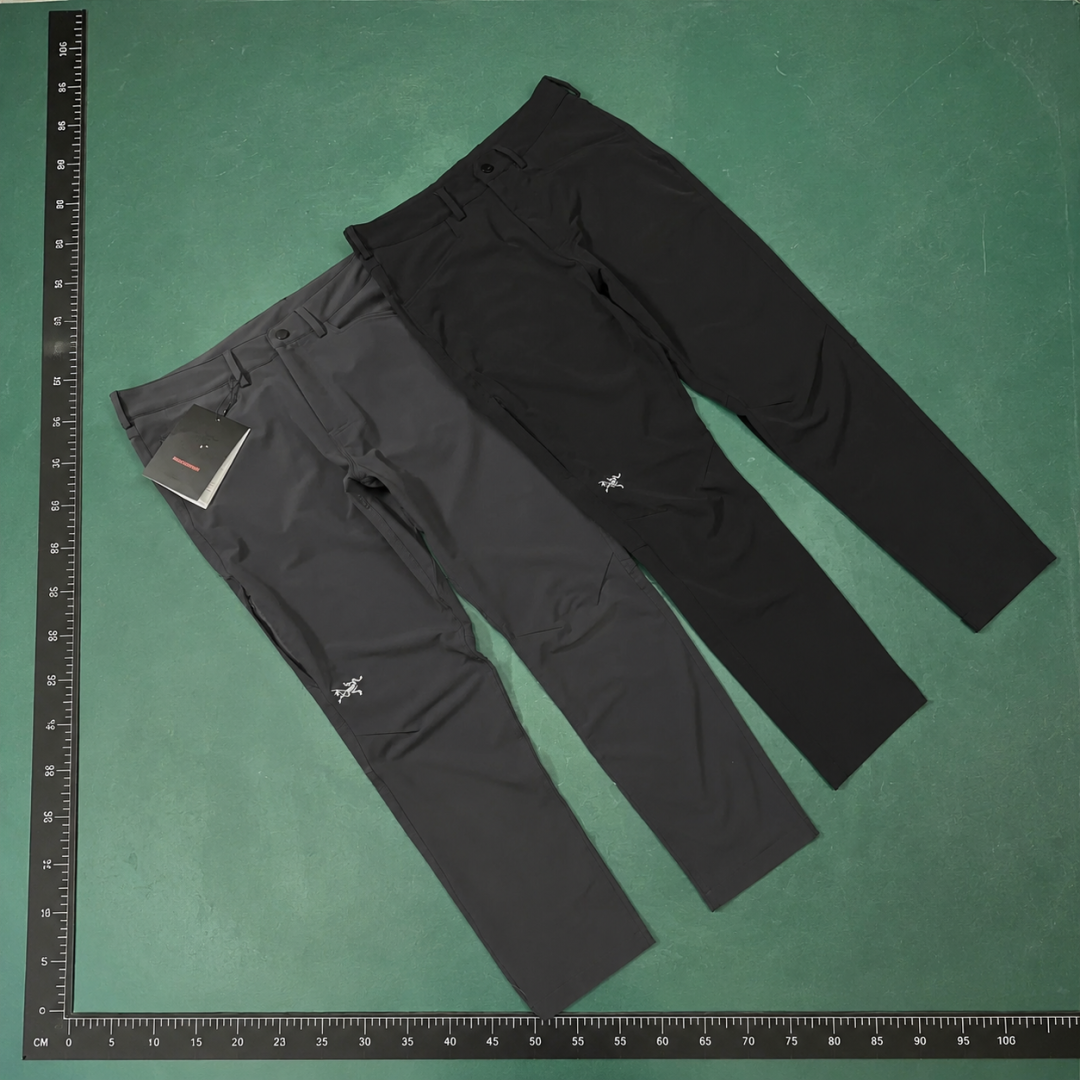 Arc'teryx Technical Hiking Pants in Charcoal - articulated knees QC photo