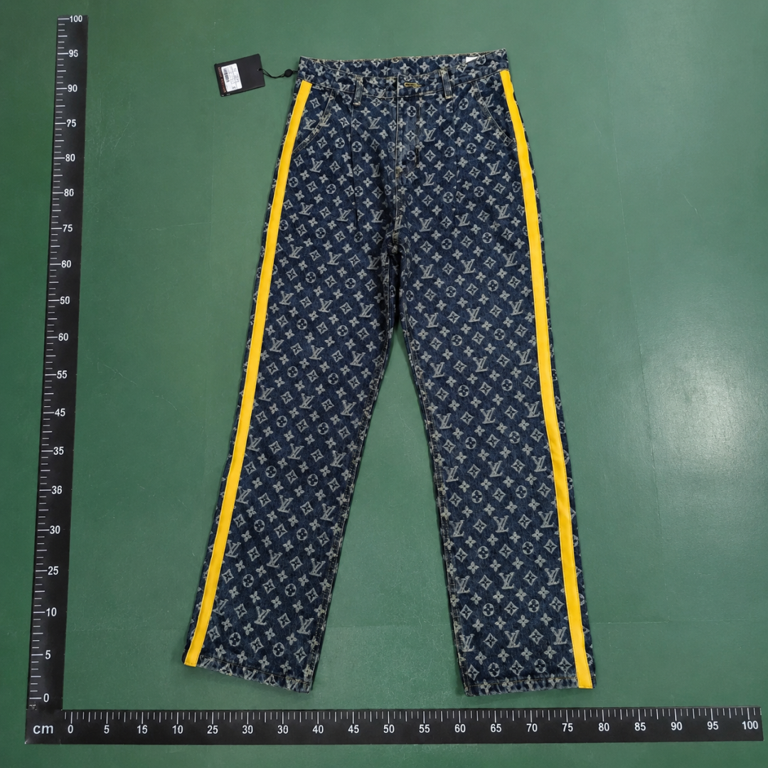 Louis Vuitton Streetwear Monogram Track Pants with all-over motif QC photo