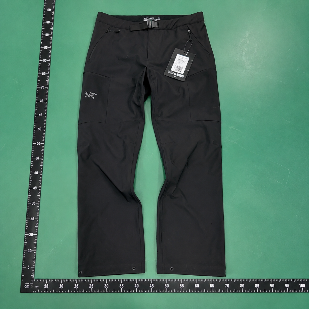 Arc'teryx Black Streetwear Technical Hiking Pants QC photo