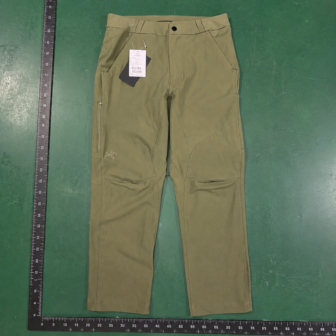 Streetwear Olive Arc'teryx Technical Hiking Pants QC photo